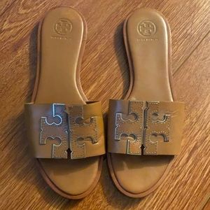 tory burch sandals